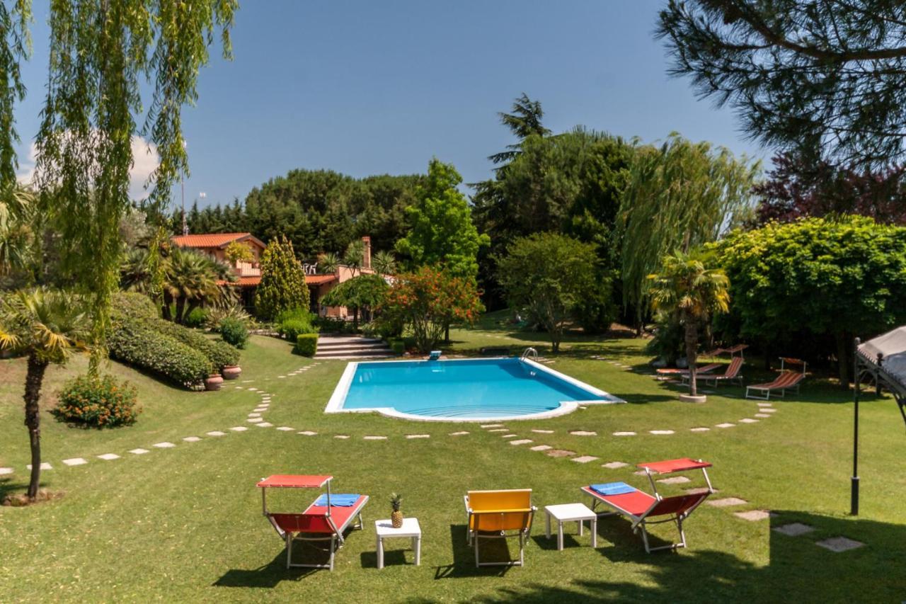 Relais Villaggio Azzurro Rom Exteriör bild